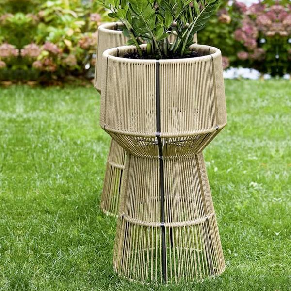 Outdoor Braided & Rope Planter - Pristine